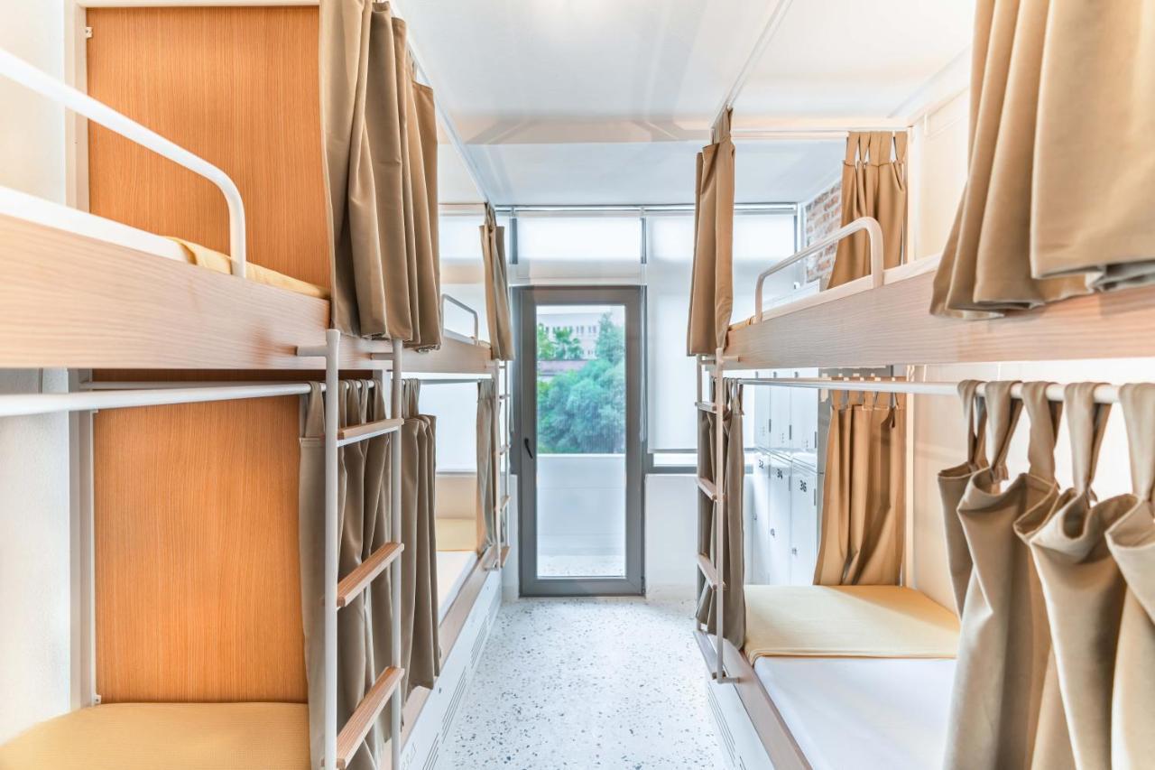 Be Bold Hostel Antalya Bagian luar foto