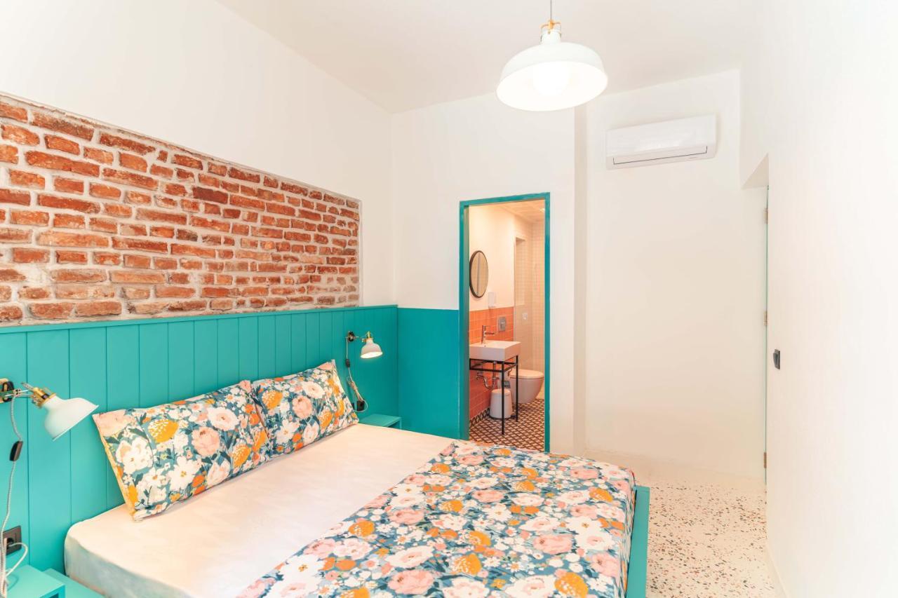 Be Bold Hostel Antalya Bagian luar foto