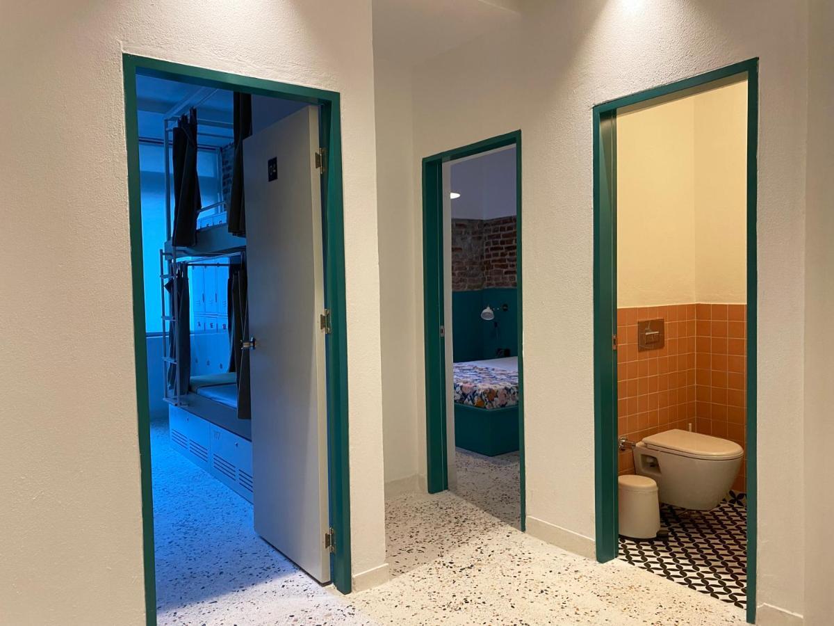 Be Bold Hostel Antalya Bagian luar foto
