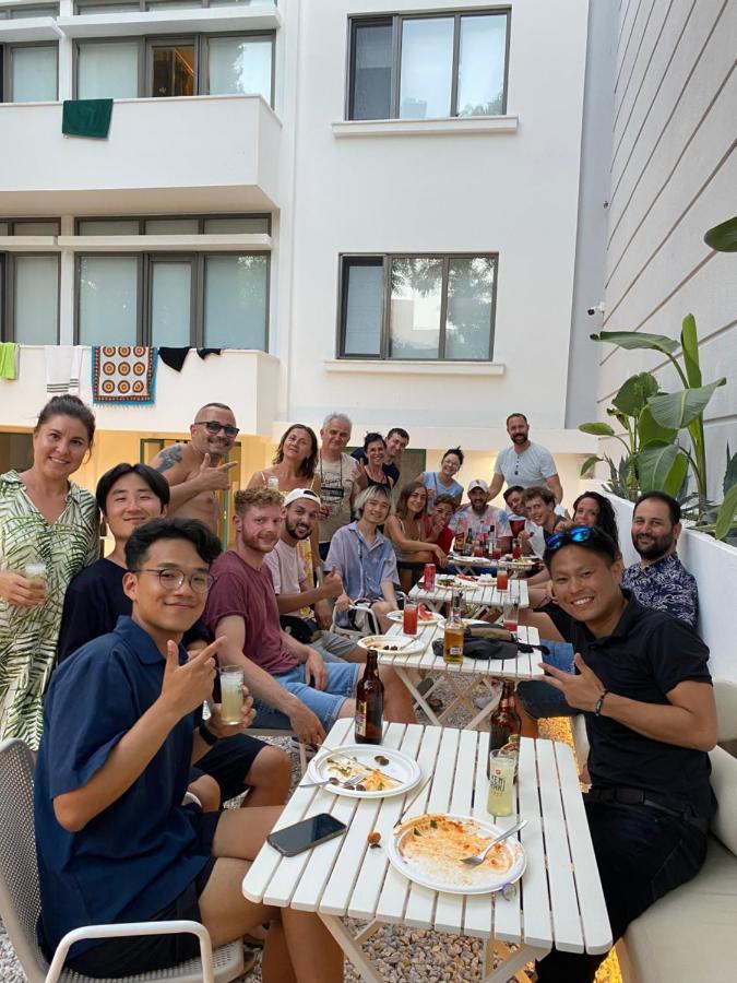 Be Bold Hostel Antalya Bagian luar foto